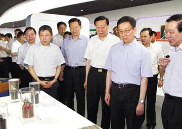 国度副主席，原中央政治局常委， 时任上海市委书记韩正调查j9游戏科技